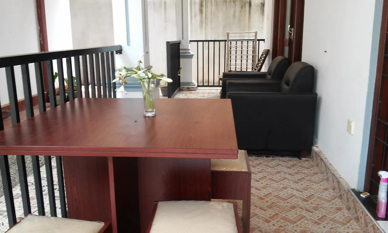 Negombo Hostel Villa