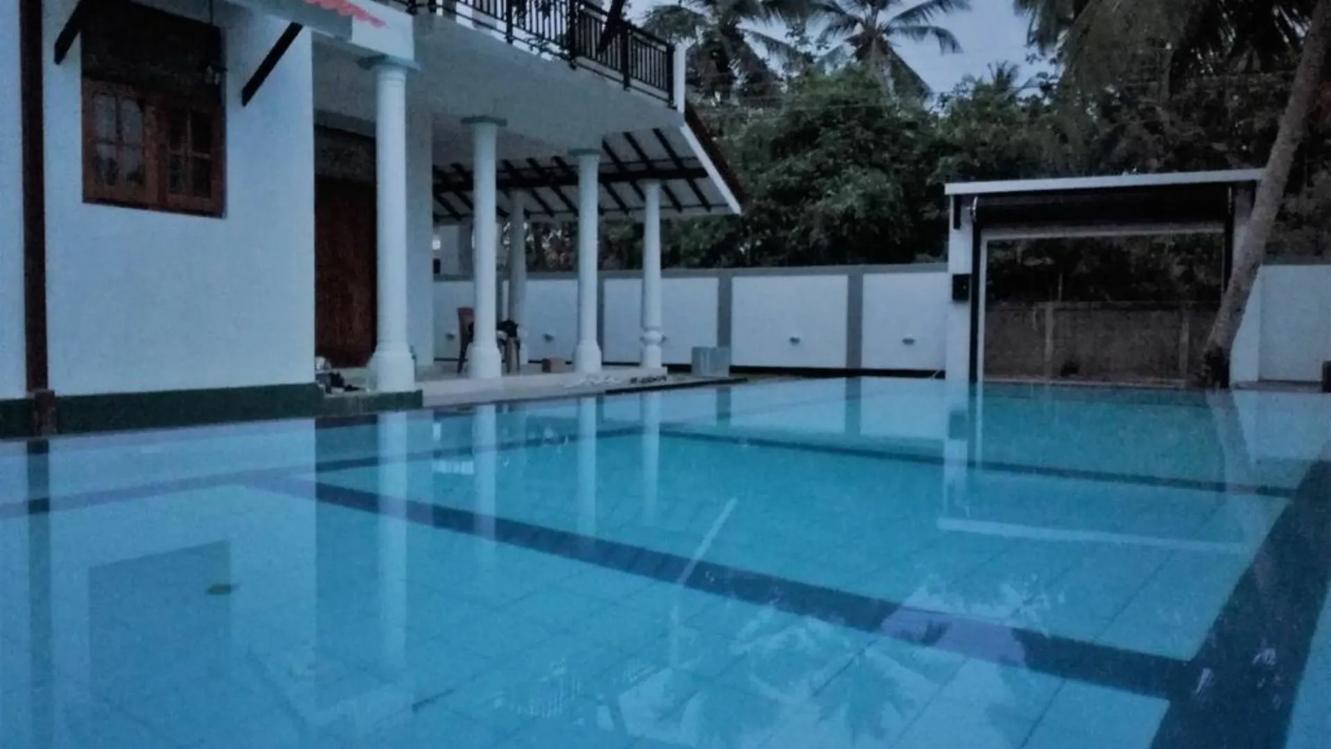 Negombo Hostel Villa